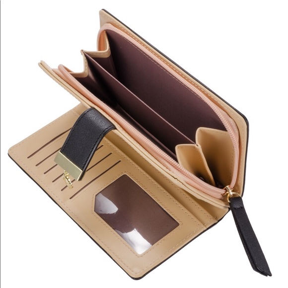 Tan women’s wallet leaf embellishments - Picture 4 of 8